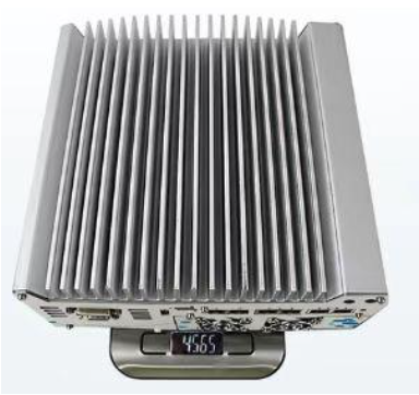 帶獨顯迷你工控機(jī).png